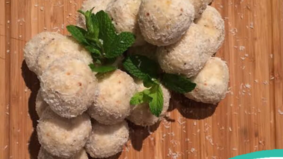 Recipe: Sugarless lemon pie protein balls