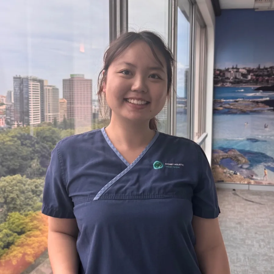 Moe Iwasawa Moe Iwasawa